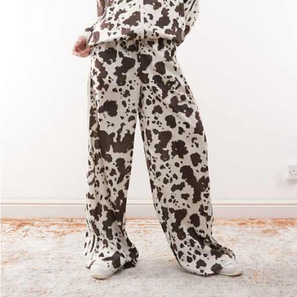 adidas Wide Leg Cow Print Track Pants in White and Brown - Picture 4 of 13